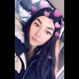 Meet your Posher, Jillian